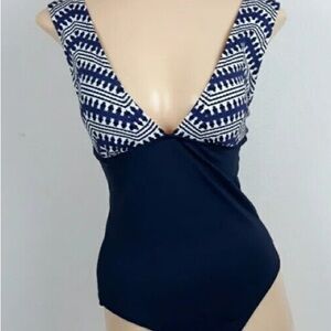Lands' End Navy and White  Geometric Print One-Piece Swimsuit Size 10
